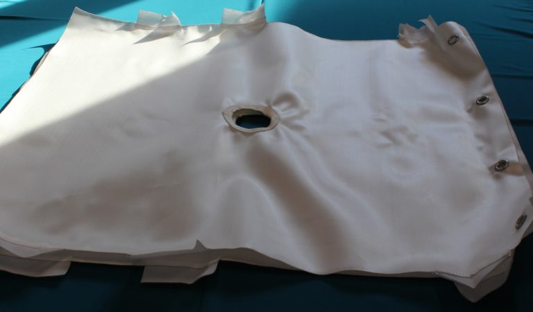 Filter cloths for filter presses