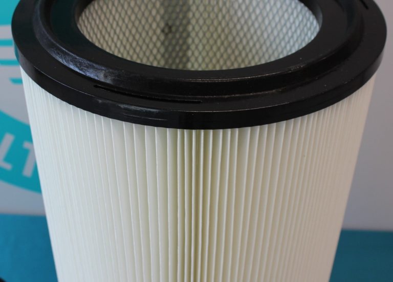 Dust candle filters