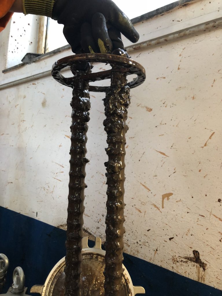 Magnetic rods