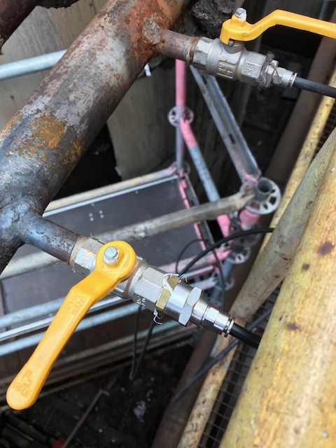 Sampling valves on an industrial oil line