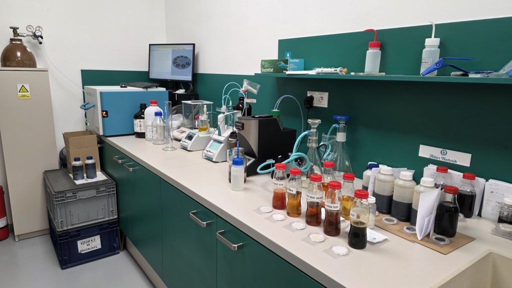 Oil samples prepared for laboratory tribodiagnostic analysis